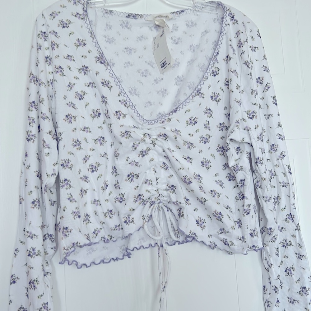 (NEW) Purple Flower Top